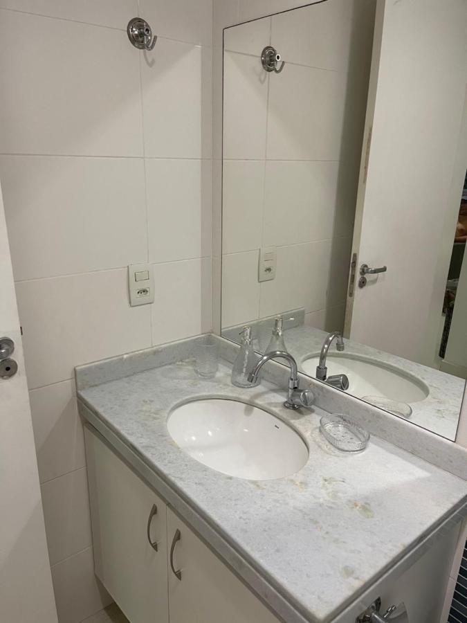 Apartamento Com Varanda E Piscina Cabo Frio Kültér fotó