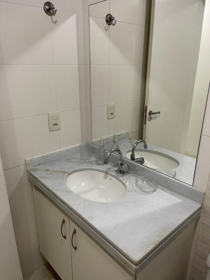 Apartamento Com Varanda E Piscina Cabo Frio Kültér fotó